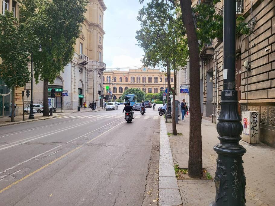 Casetta Poli- Appartamento Con Terrazza - Centro Storico Παλέρμο Εξωτερικό φωτογραφία